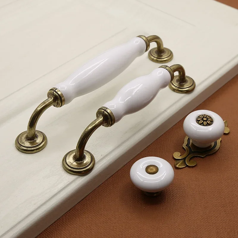 European style zinc alloy cera - Furniture Rotating Hardware 评论和价格