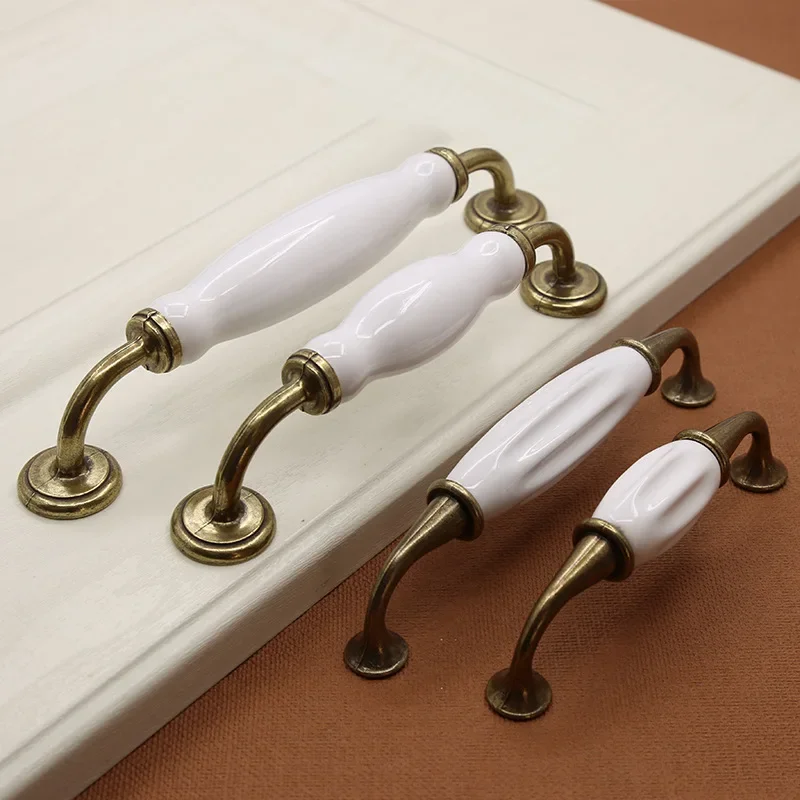 European style zinc alloy cera - Furniture Rotating Hardware 评论和价格